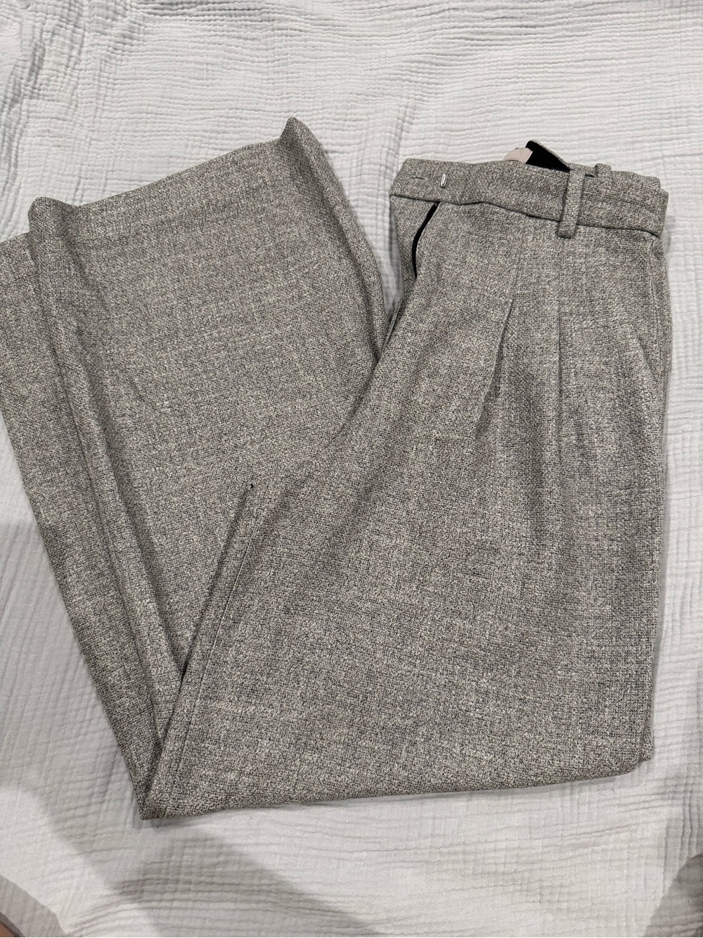 H&M Gray Pleated Dress Pants